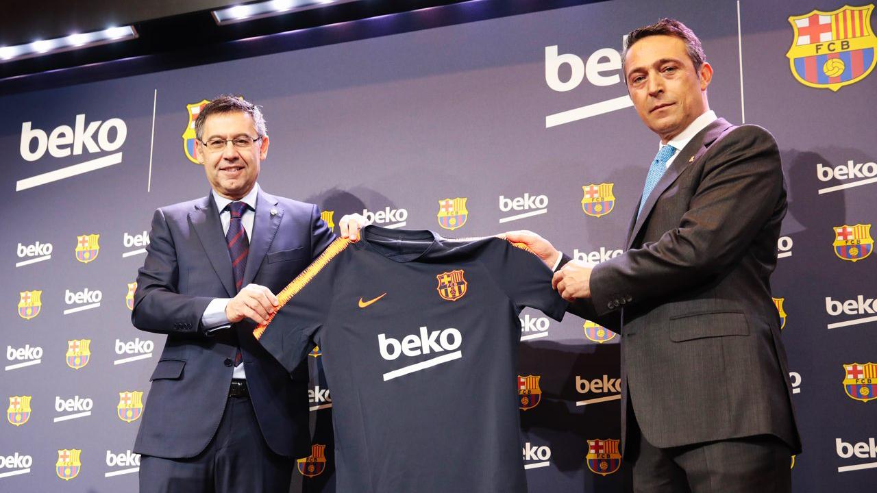FC Barcelona extends sponsorship 