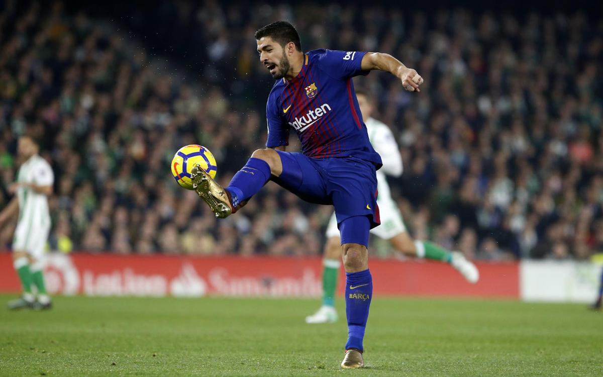Luis Suárez named Player of the Month for December