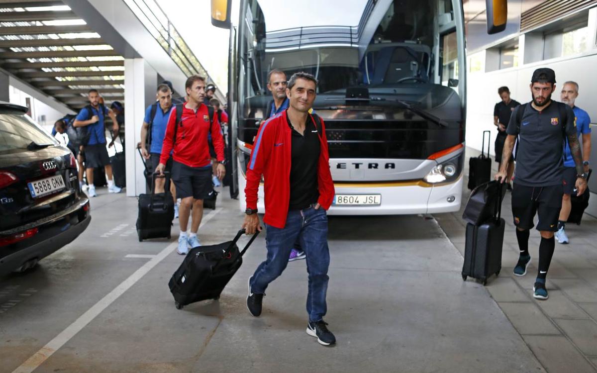 El FC Barcelona ya ha aterrizado en el aeropuerto de El Prat