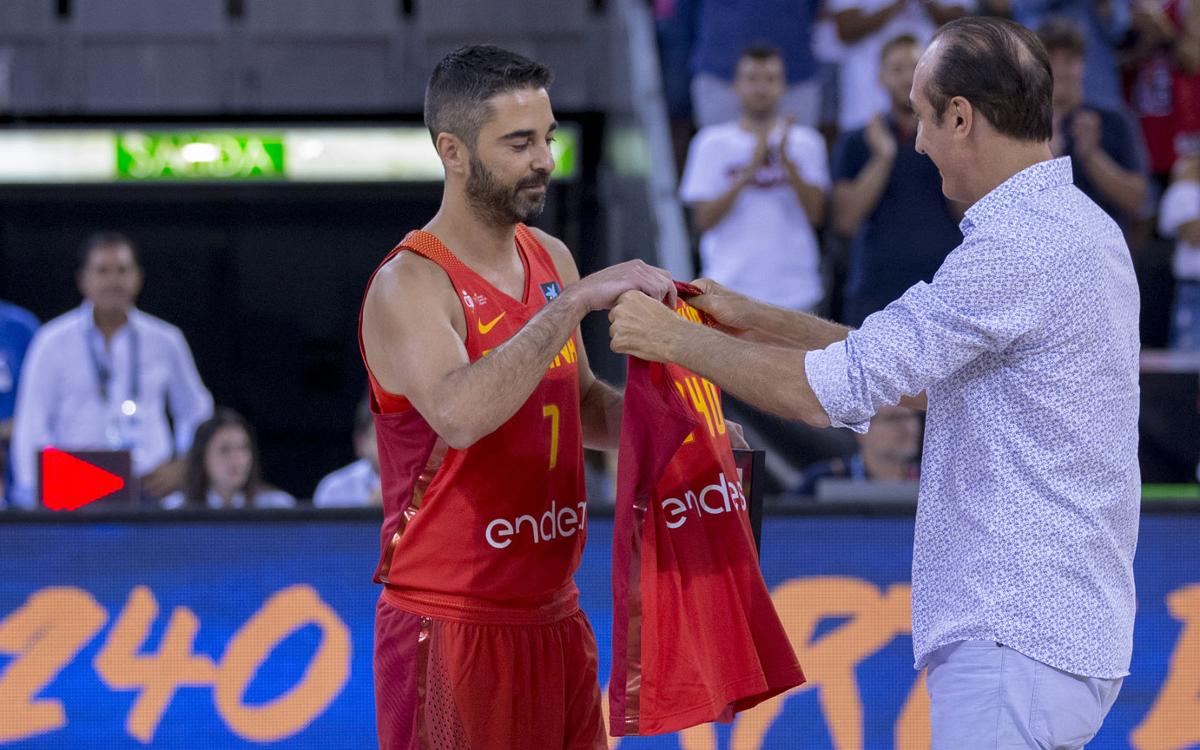 Navarro supera a Epi y ya es el jugador con más internacionalidades con España