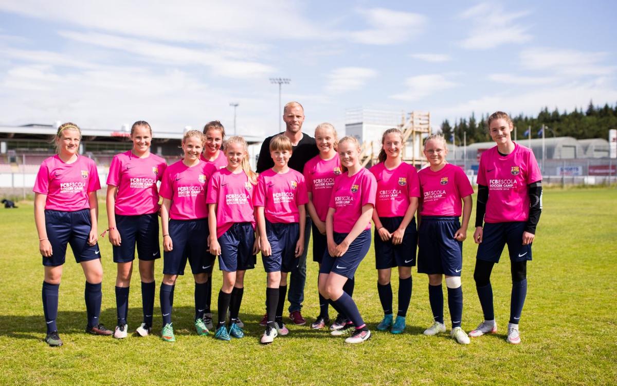 Gudjohnsen quiere dar continuidad al campus femenino de la FCBEscola en Islandia