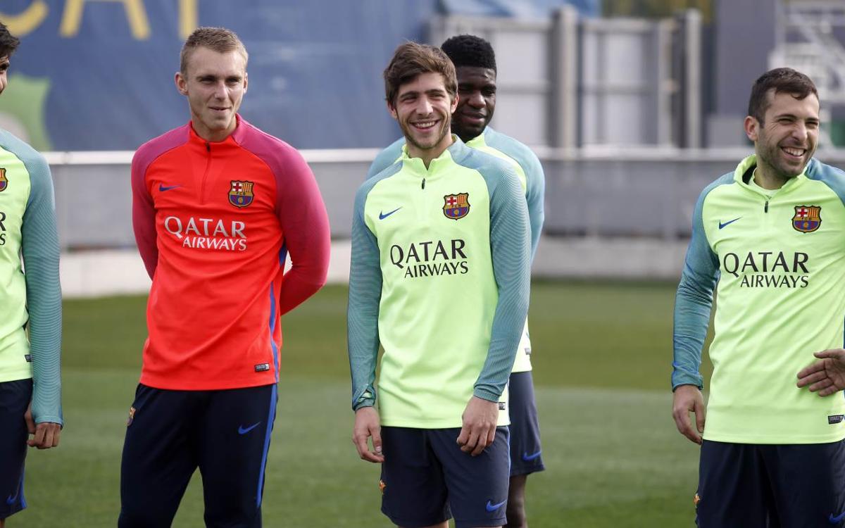 Vidéo - Un 'toro' interminable pour Jordi Alba et Sergi Roberto, à l'entraînement du FC Barcelone