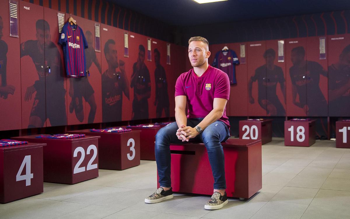 Interview Arthur: 'I have admired Barça's style of play from a young age'