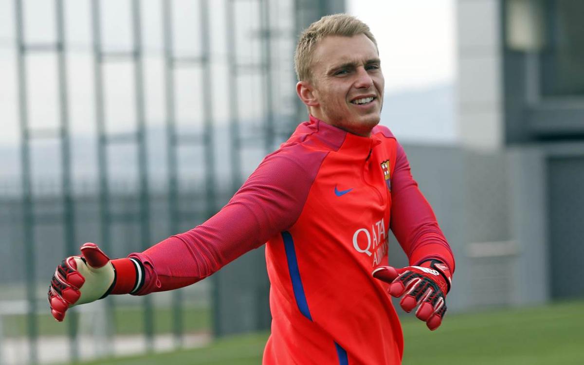 Cillessen is back and makes it into the matchday squad for Athletic game