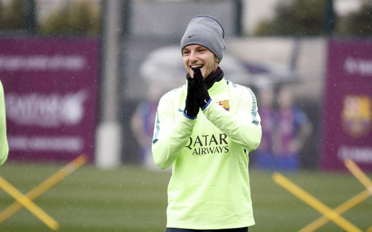 Ivan Rakitic: “Vull seguir molts anys al Barça”