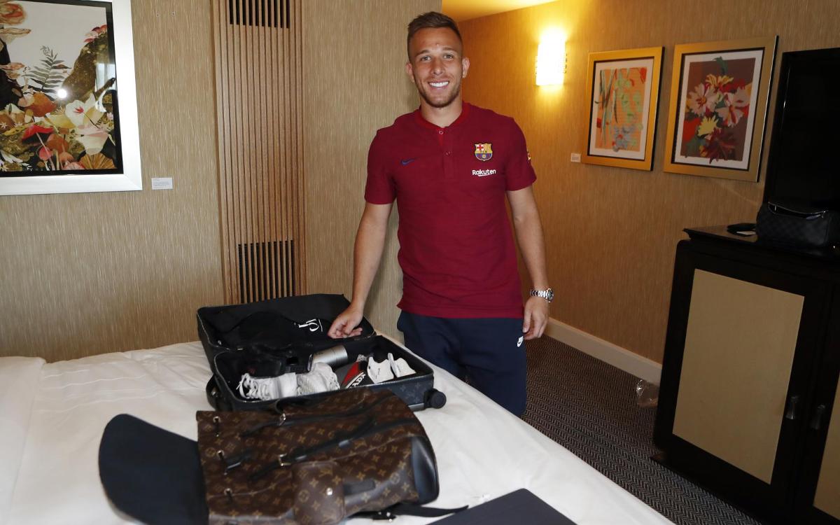 Què hi ha a la maleta d’Arthur?