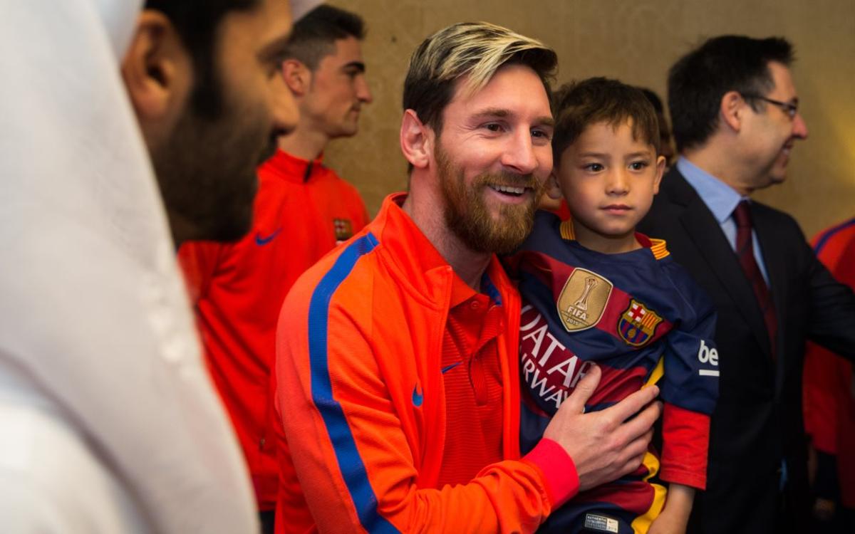 El emotivo encuentro de Murtaza Ahmadi y Leo Messi en Qatar