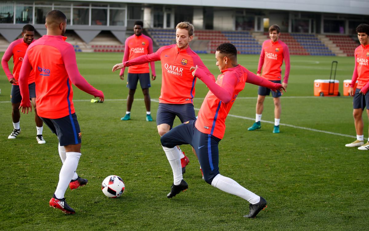 FC Barcelona's squad begins preparing for the Copa del Rey fixture