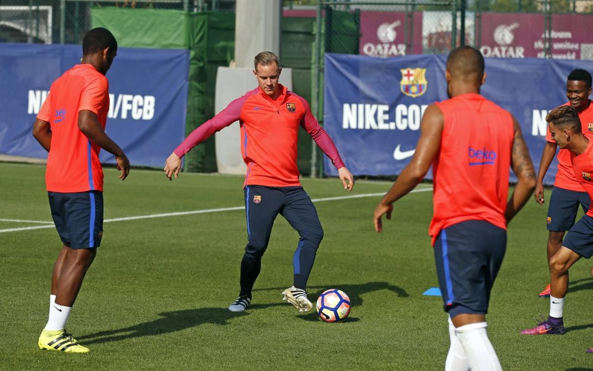 First session without players on international duty