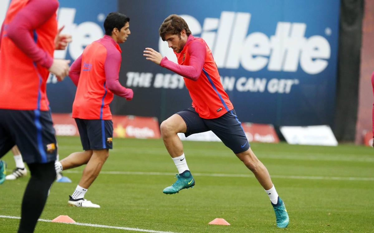 Who's in, who's out of FC Barcelona's squad for Saturday's match at Valencia