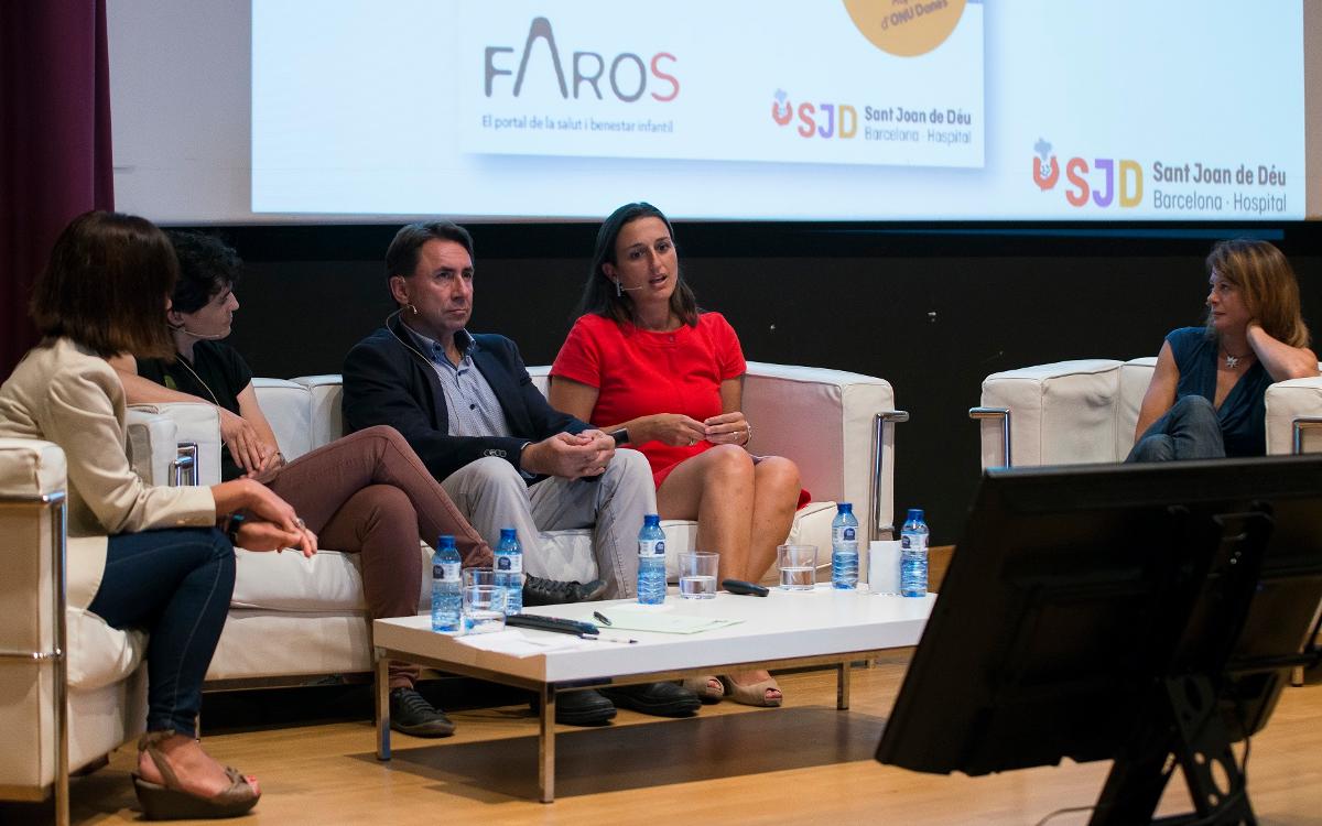 Maria Teixidor participa en la presentación del informe FAROS sobre “Salud y deporte en femeníno”