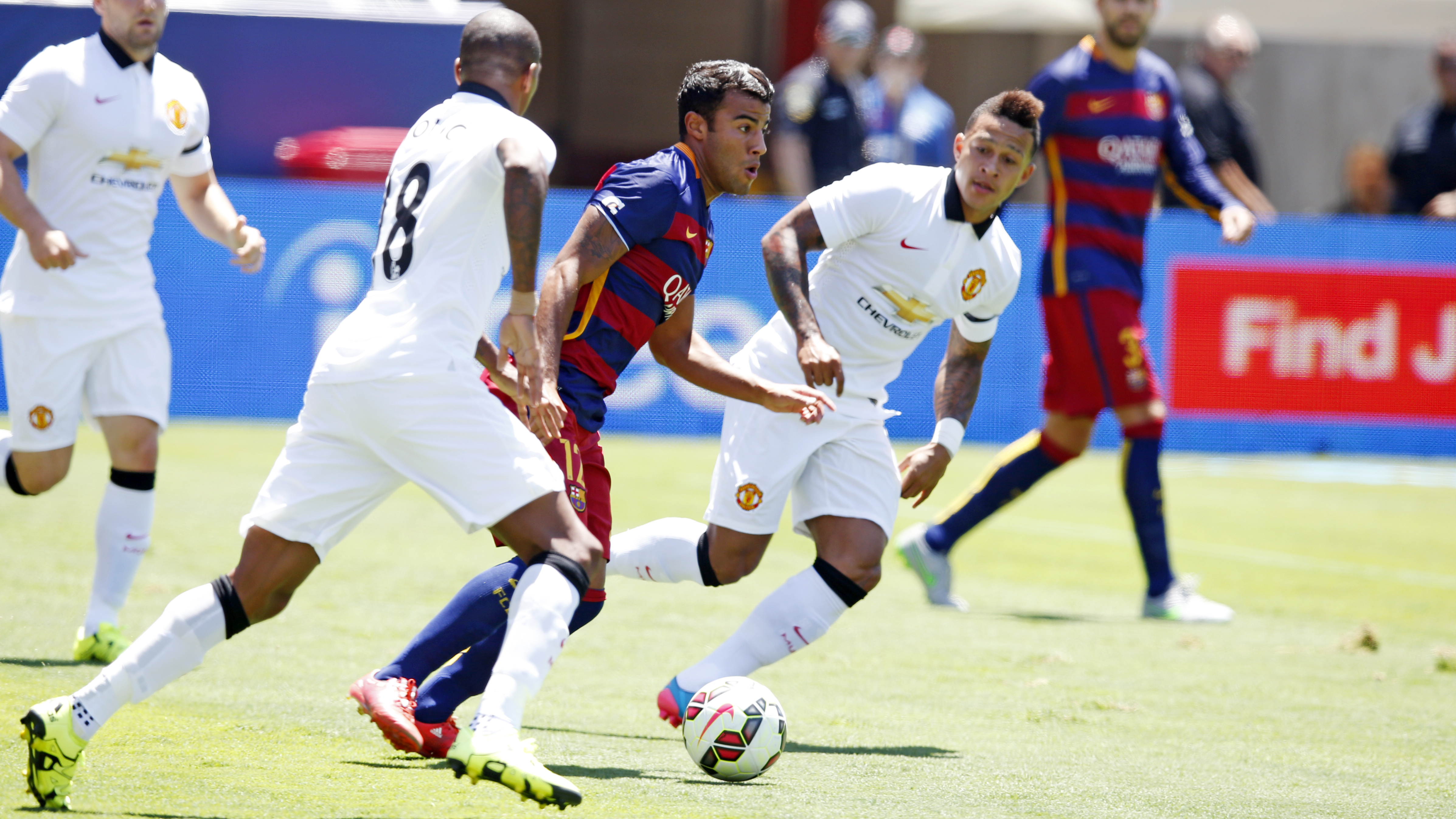 FC Barcelona v Manchester United: California dream ends with defeat (1–3)