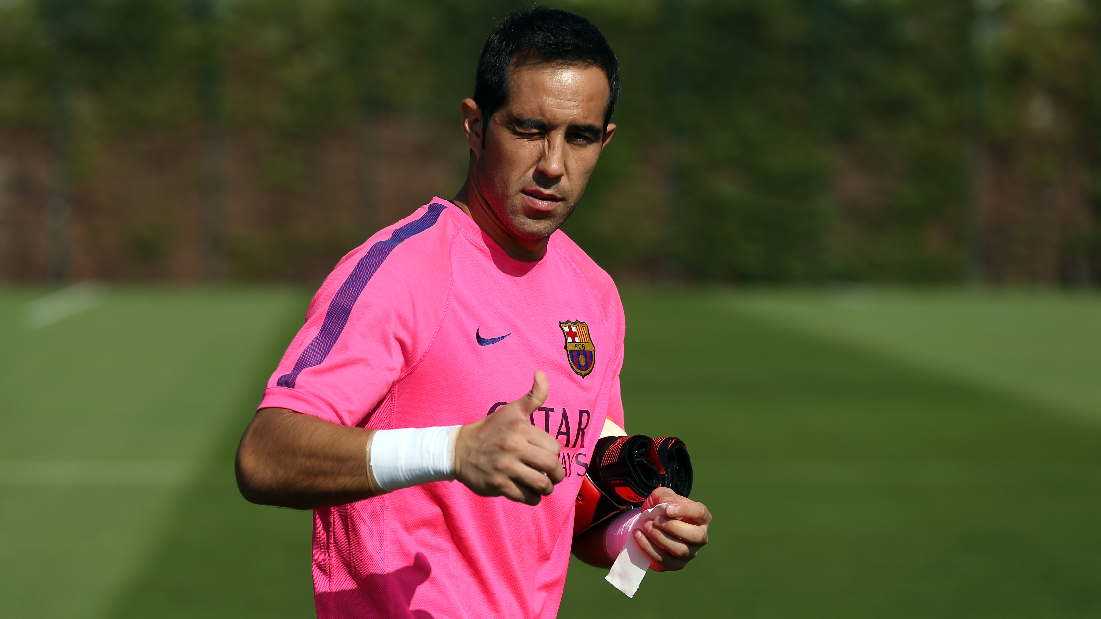 Claudio Bravo: "It's a matter of adapting to the new system"
