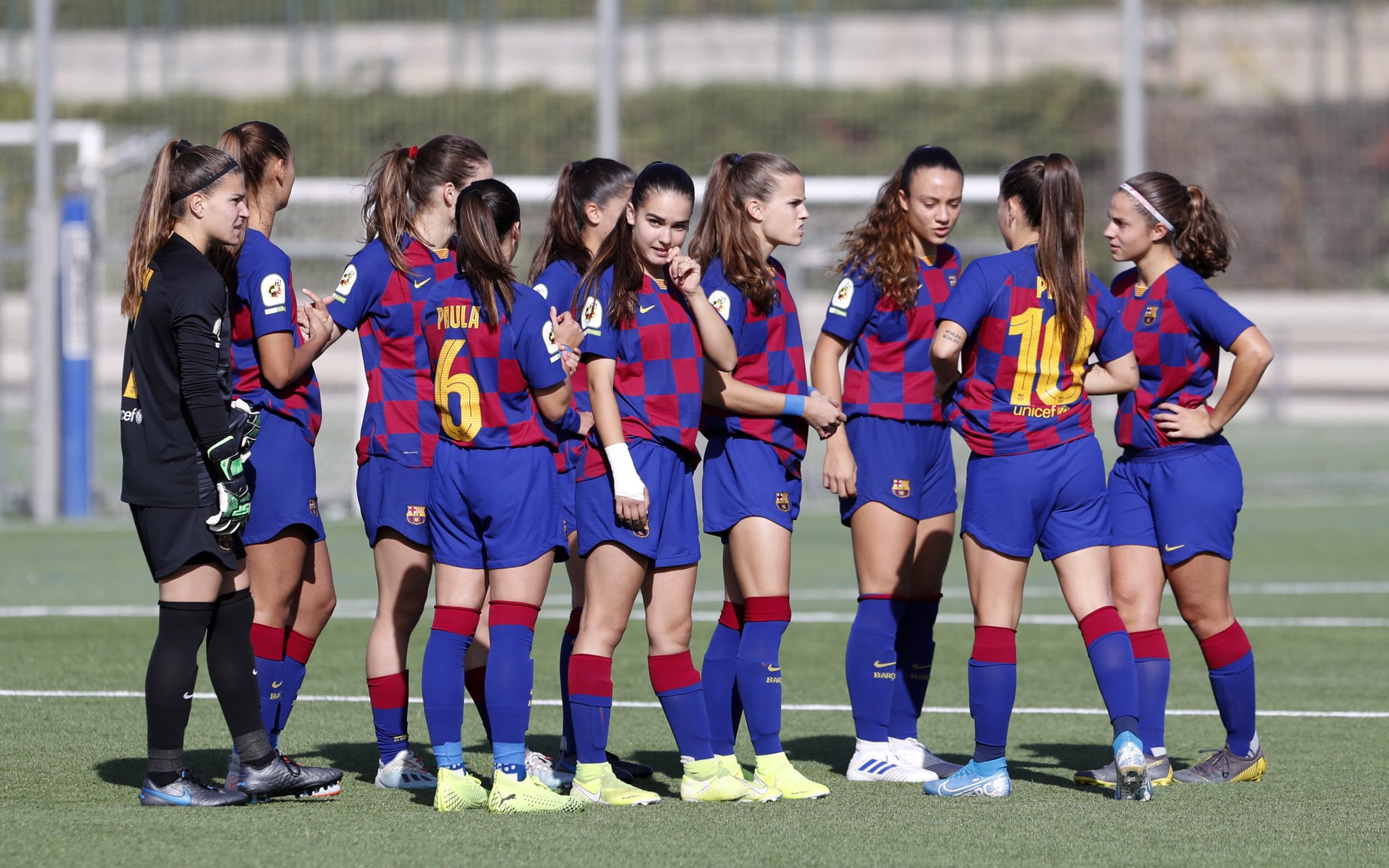 Posiciones de fútbol club barcelona femenino