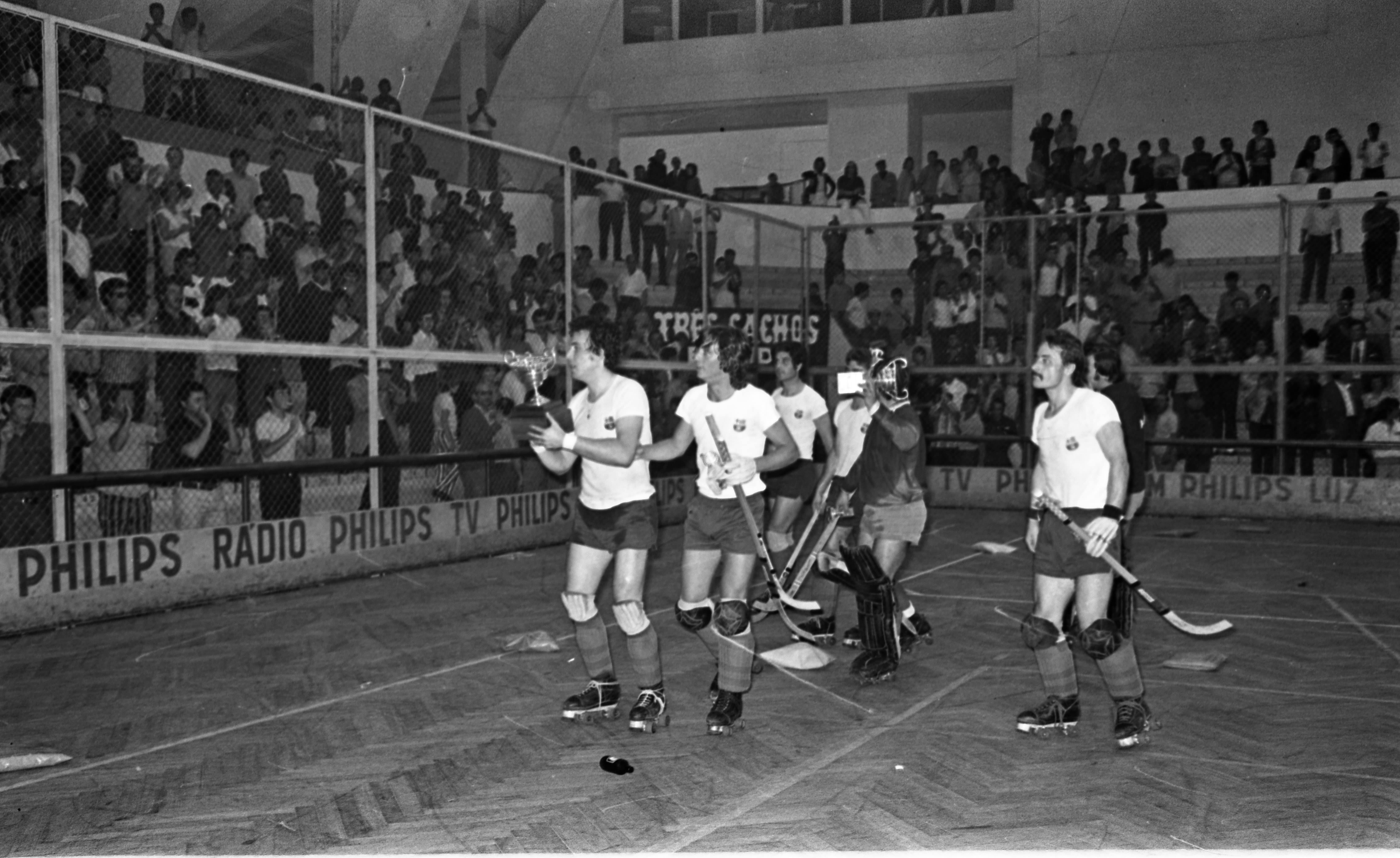Porta 104 40 años de la Copa de Europa del Barça de hockey patines