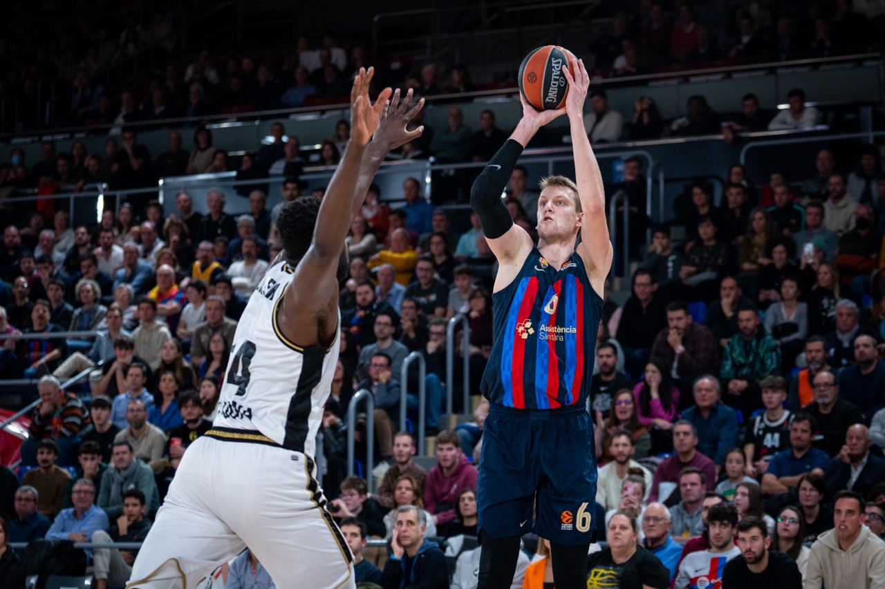 FC Barcelona 7583 Virtus Segafredo Bologna Tumbled at the Palau