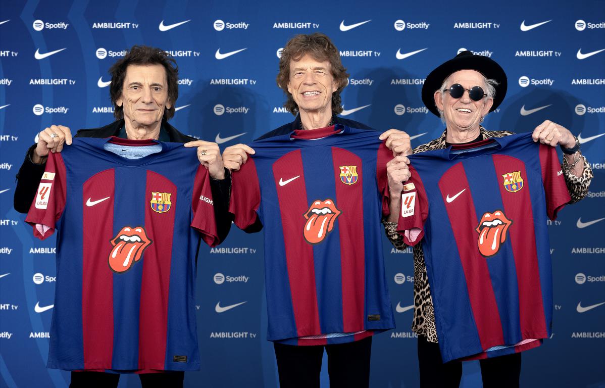 Spotify and FC Barcelona make history again: Barça kit for El Clásico to  feature the Rolling Stones iconic tongue and lips logo