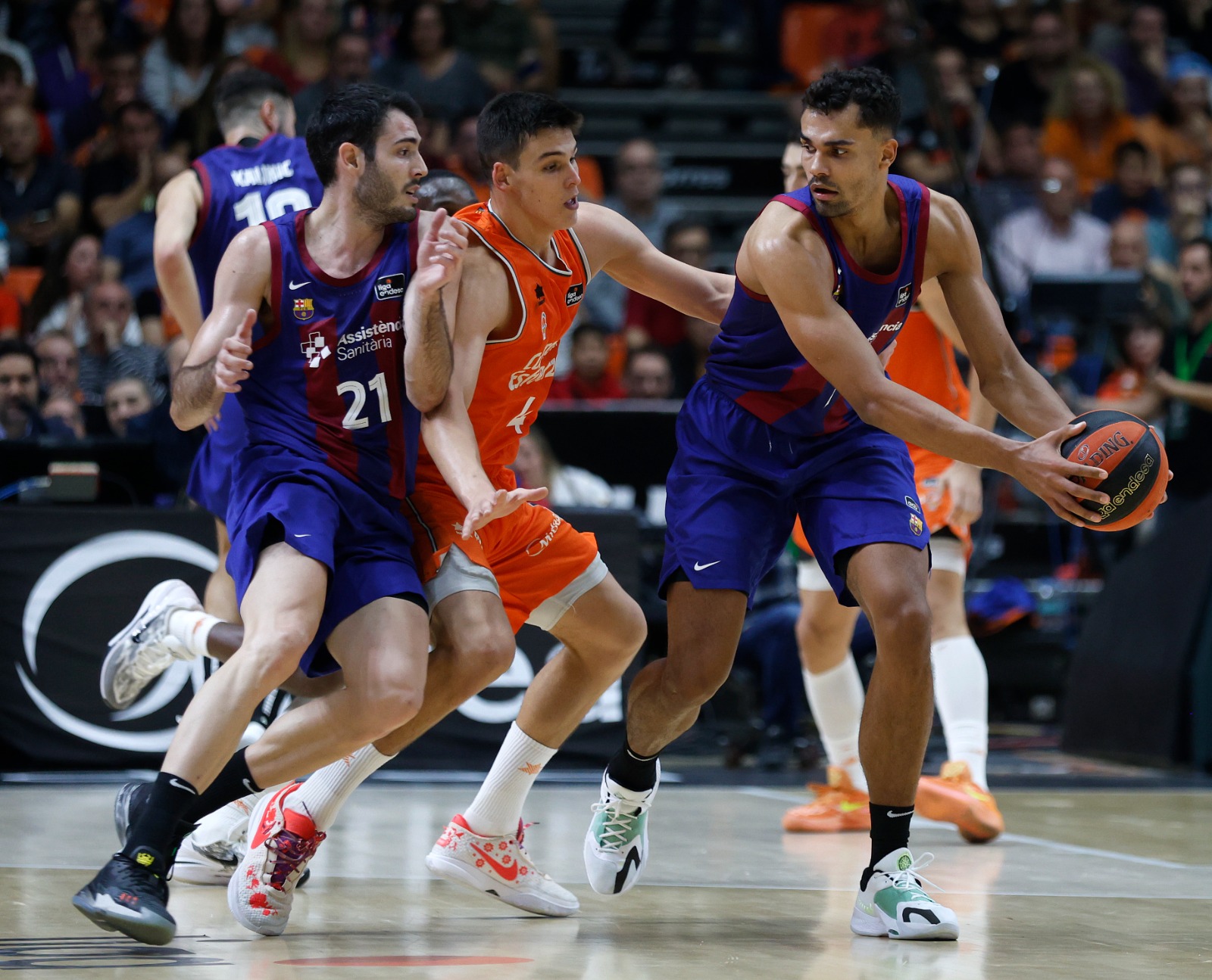 Valencia Basket 71-68 Barça: Incomplete comeback