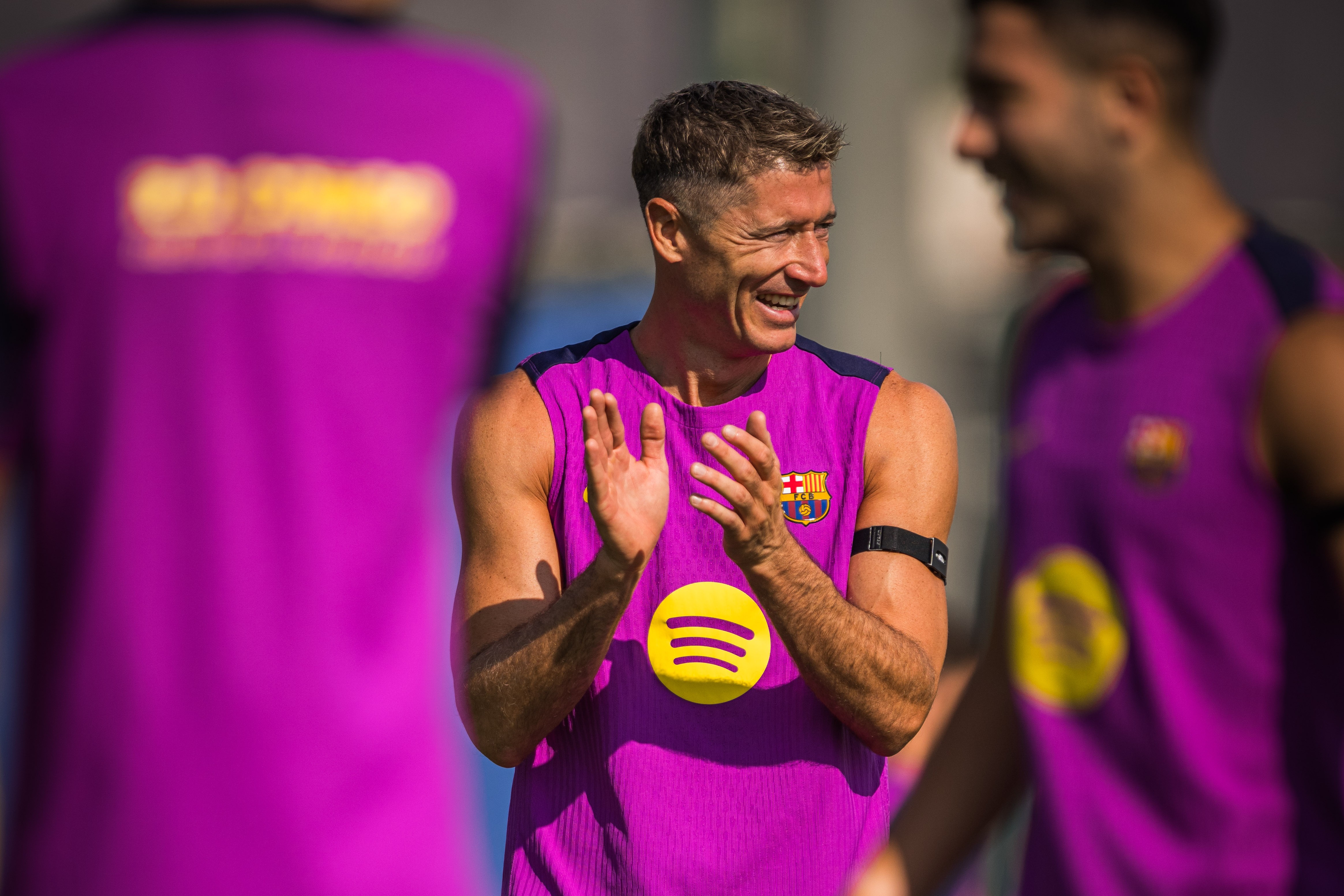 レバンドフスキ、レバンテ - バルサ戦招集入り