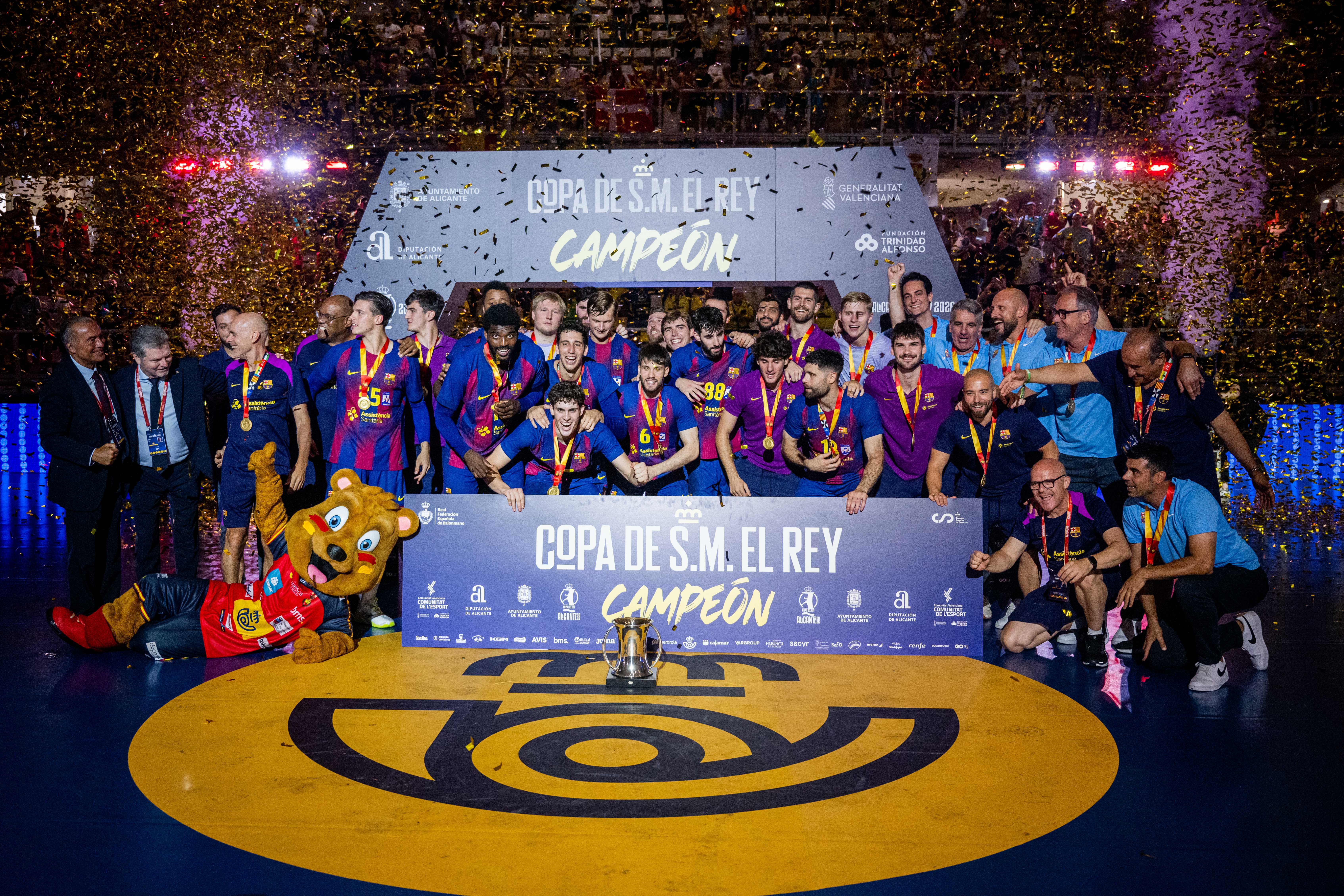 Bidasoa Irun 17-37 BarÃ§a: Cup winners!