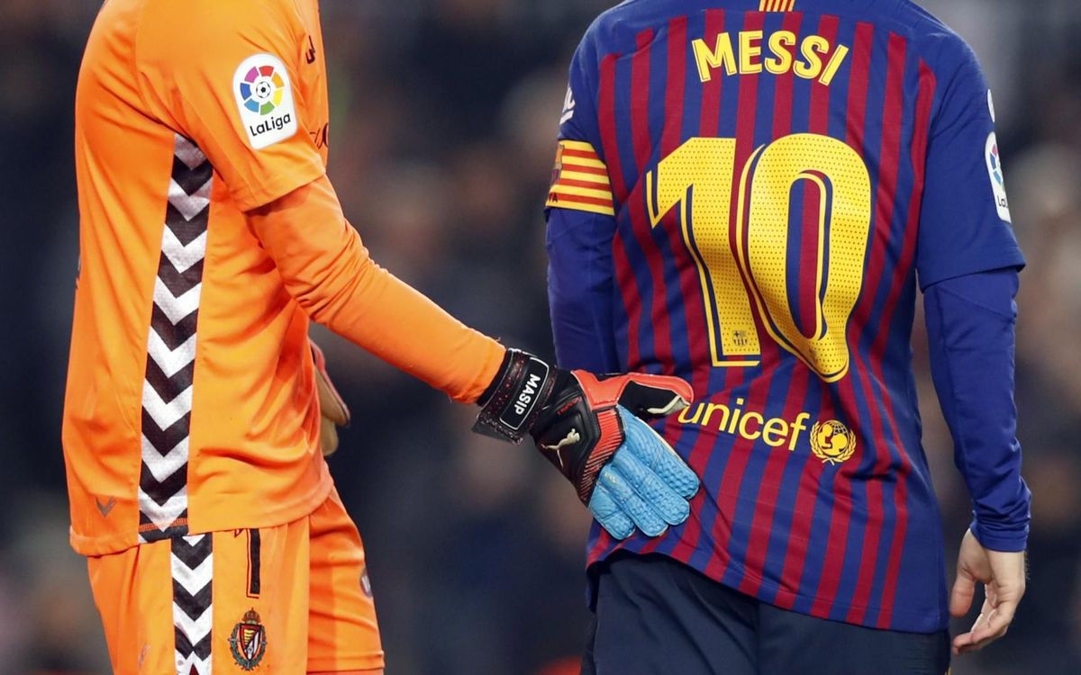 صور مباراة : برشلونة - بلد الوليد 1-0 ( 16-02-2019 ) Mini_2019-02-17-OTRO-BARCELONA-VALLADOLID-19