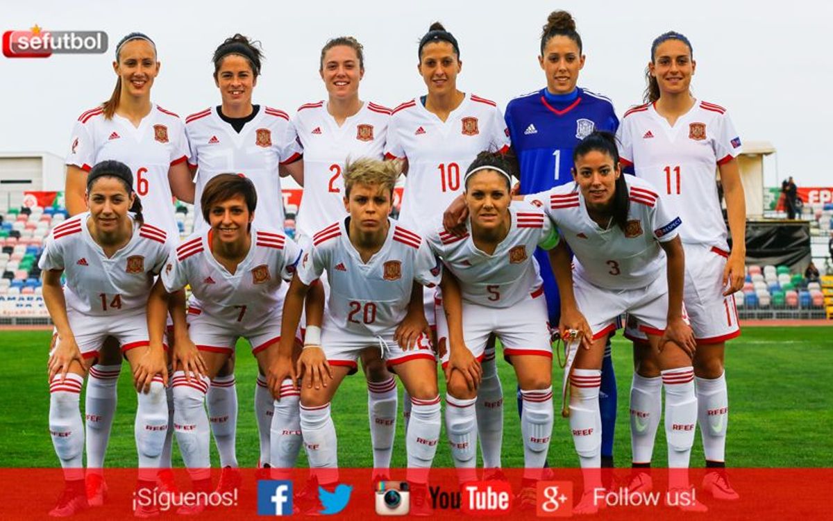 Marta Torrejón, Ruth, Alexia, Olga i Jenni Hermoso golegen contra Portugal (1-4)