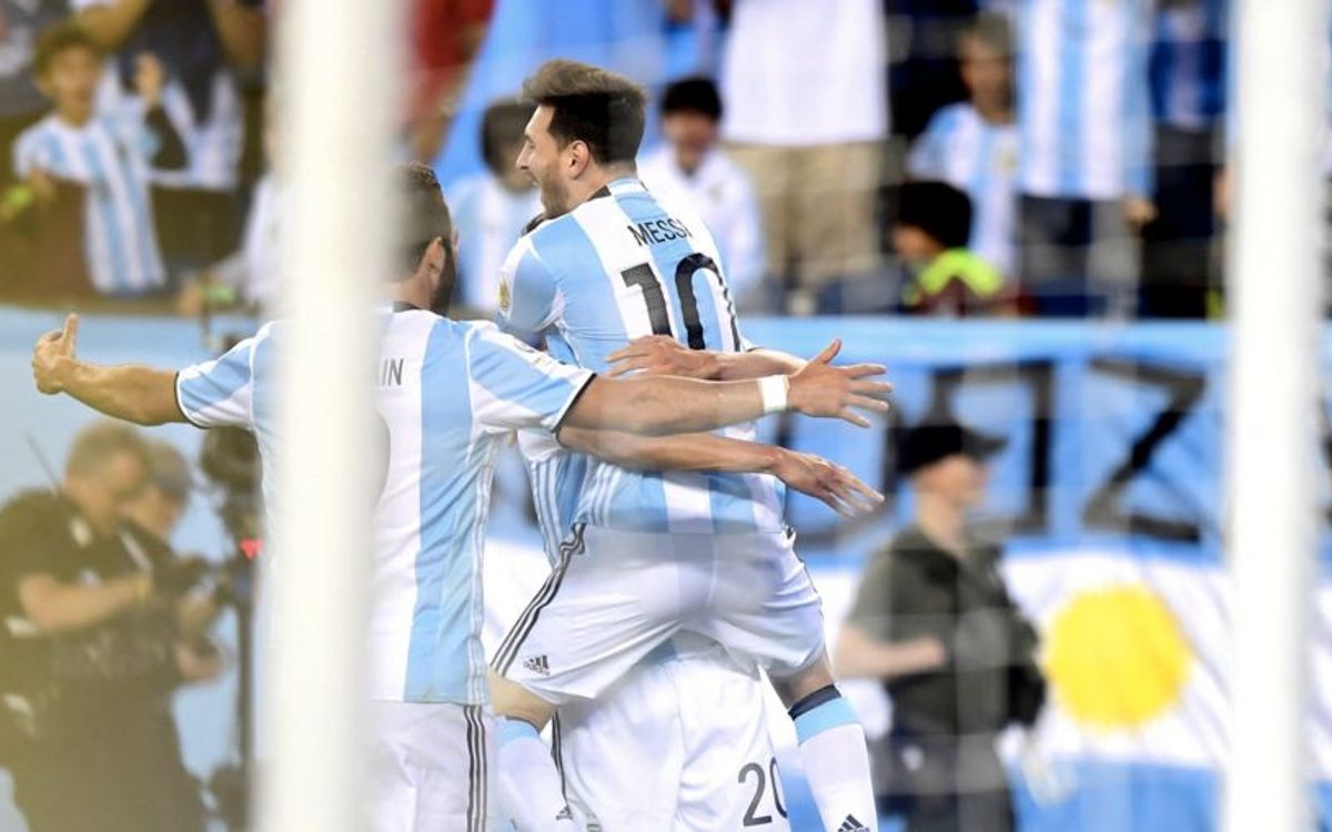 Messi, Mascherano and Bravo crack Copa América semis