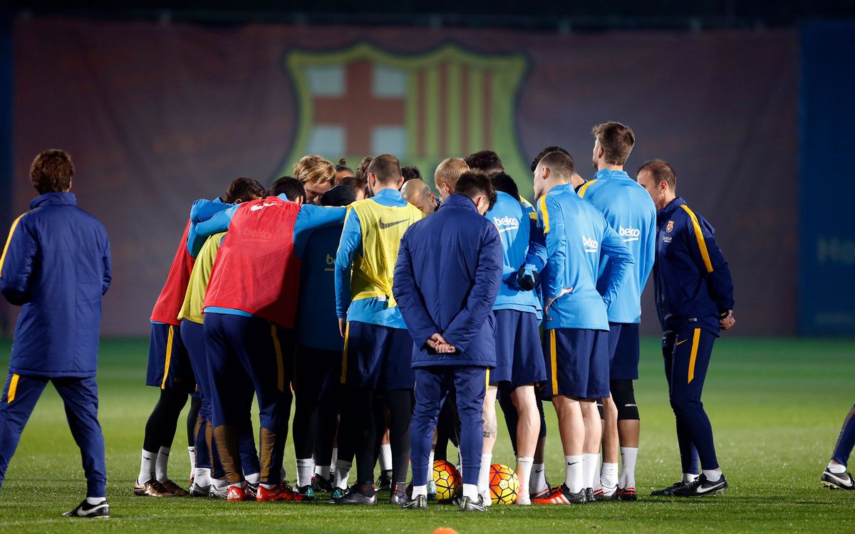 FC Barcelona squad of eighteen announced for the derby