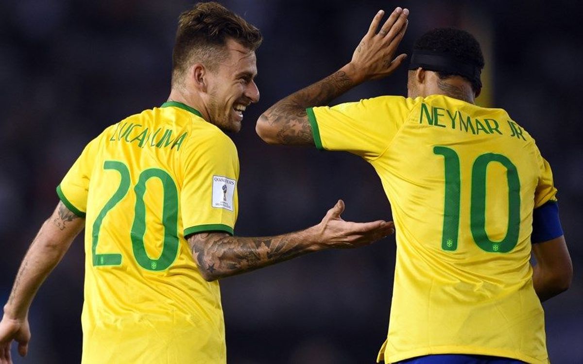 Argentina and Brazil draw 1-1 at the Monumental