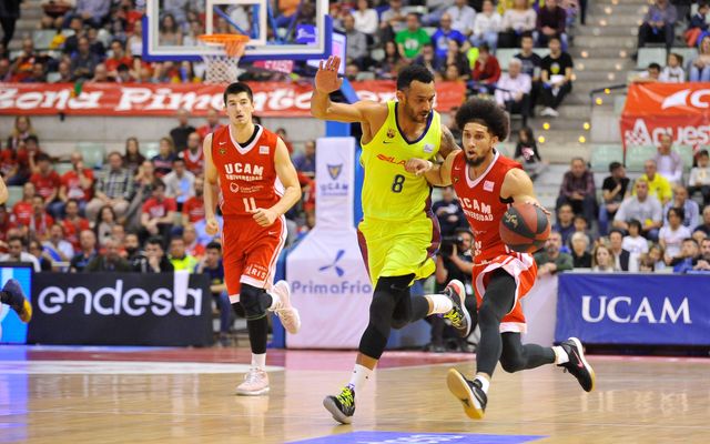 UCAM Murcia 71-70 Barça Lassa: Narrow defeat