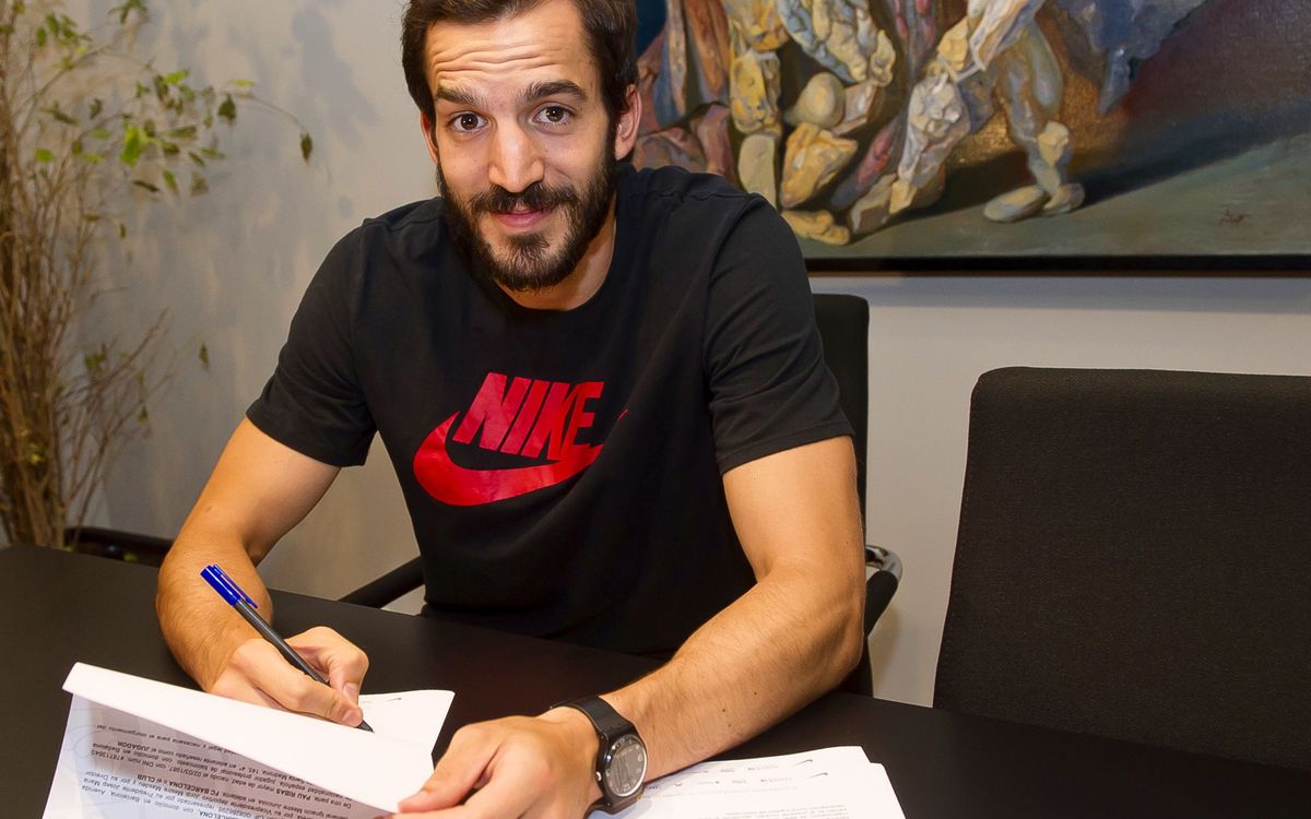 Pau Ribas signs for FC Barcelona Lassa