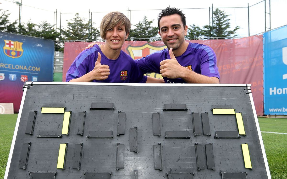 Xavi Hernández and Sonia Bermúdez, king and queen of league titles