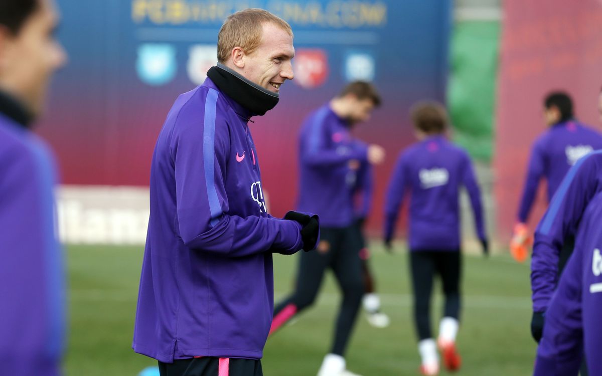 Mathieu back in squad for Calderón