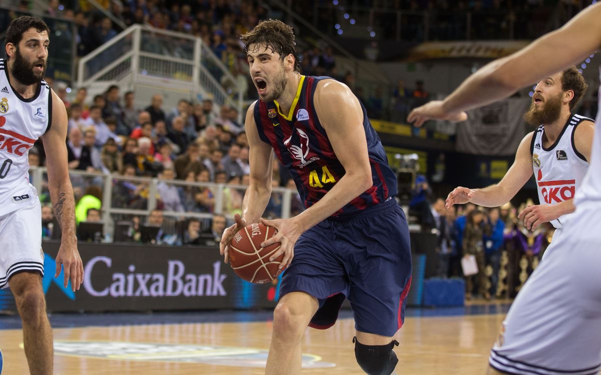 FC Barcelona v Real Madrid: Late drama ends in disappointment (71-77)