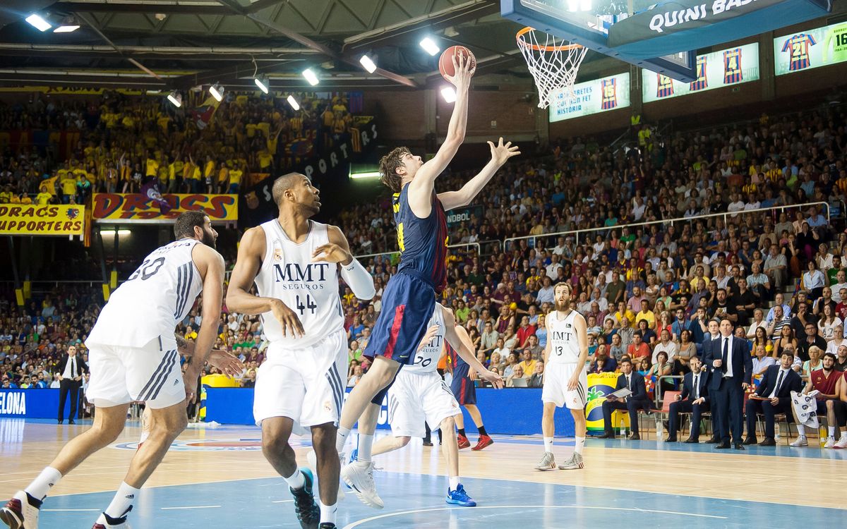 FC Barcelona and Real Madrid set for final El Clásico of 2014