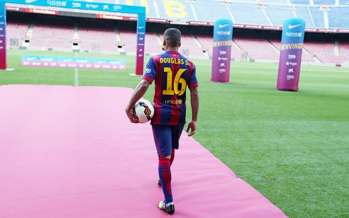 El nuevo '16' del Barça, en el césped