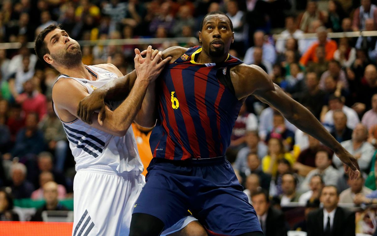 Joey Dorsey s’incorpora als Houston Rockets