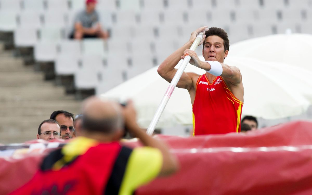 Ángel David Rodríguez cau a semis i Raquel González, desena en 20 km marxa