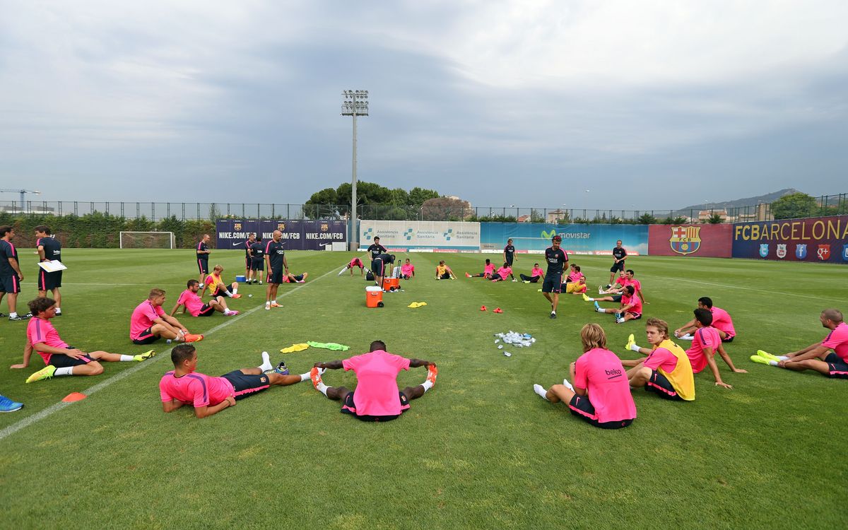26 players to go to England