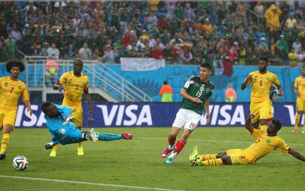 Song's Cameroon are defeated by Mexico (1-0)