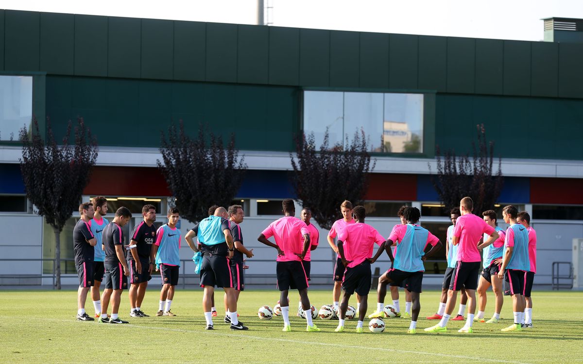 El Barça B torna a exercitar-se a la Ciutat Esportiva