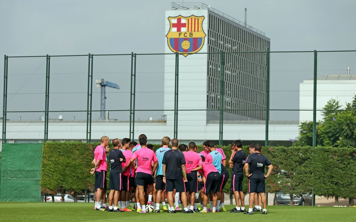 First pre-Champions League training session