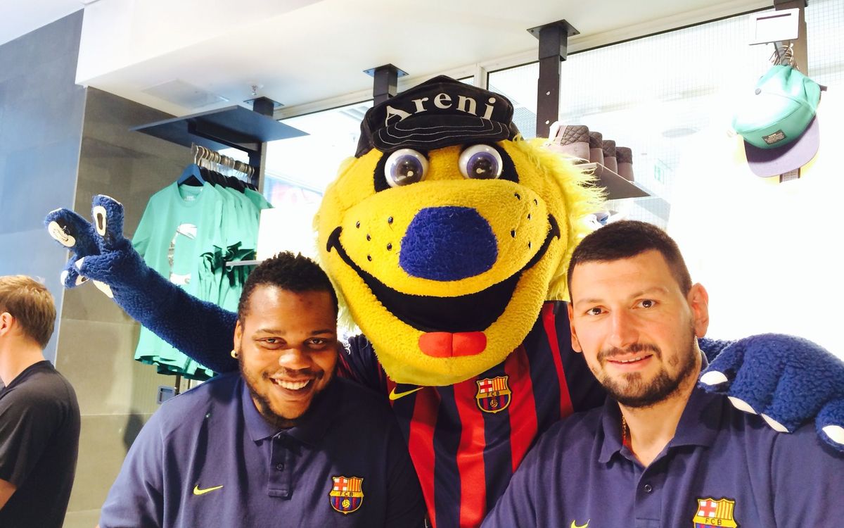 Busy day on the eve of tomorrow's decisive Final Four showdown