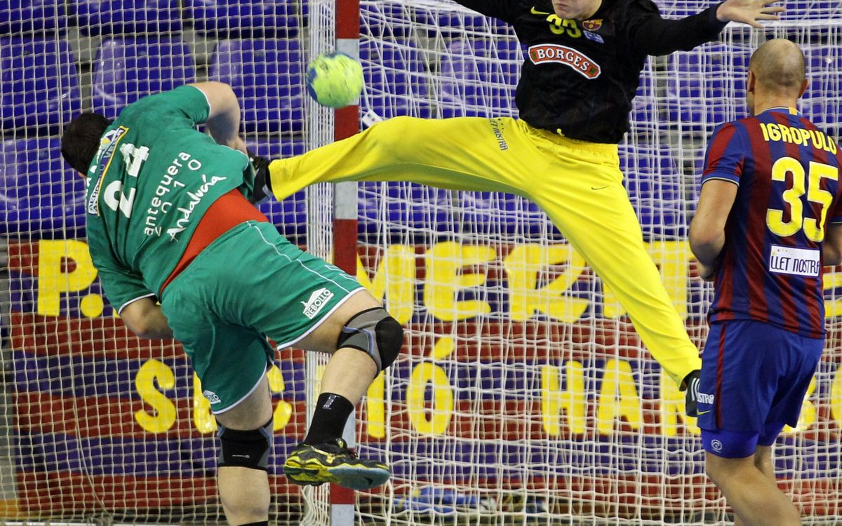 Relleu a la porteria del Barça d’handbol