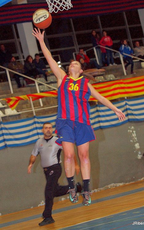 El bàsquet femení tanca la primera volta amb triomf (64-56)