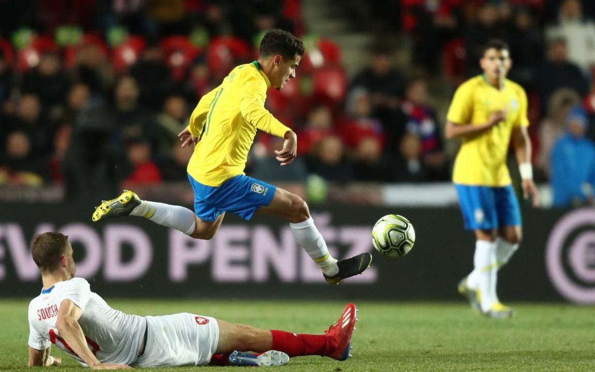 Coutinho, Arthur i S.Roberto brillen