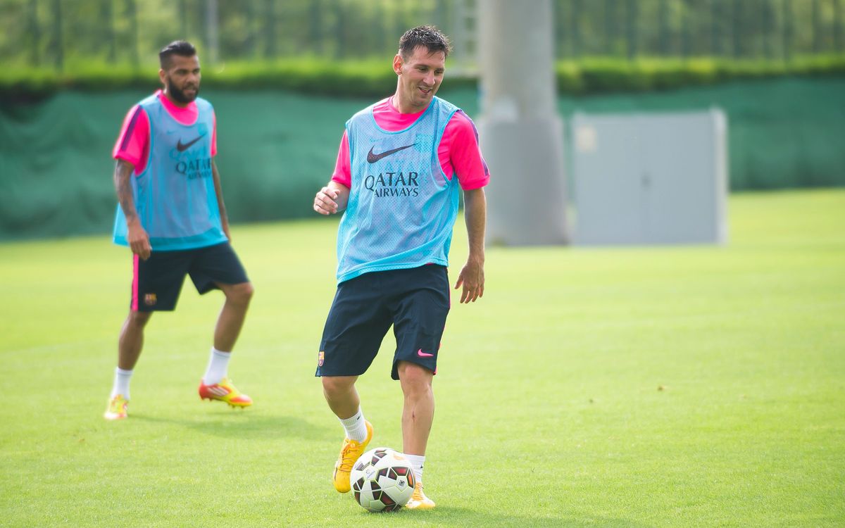 Training in Barcelona without Afellay