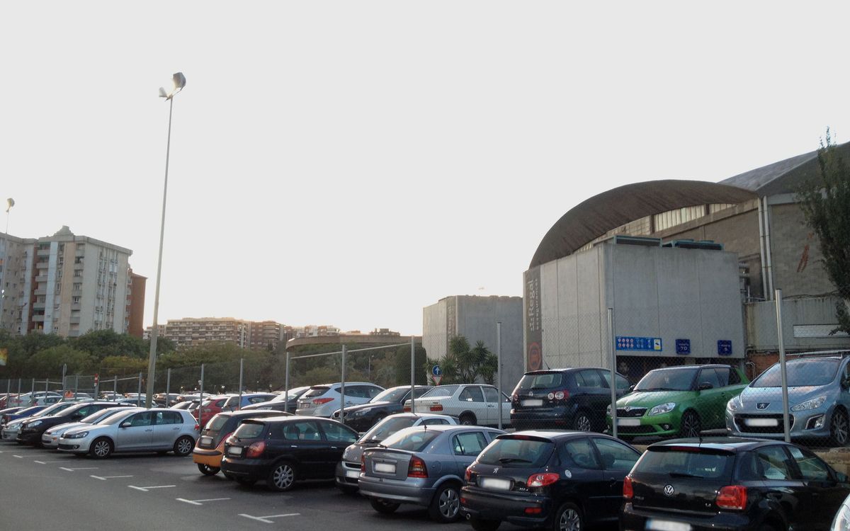La coincidència amb la data del Barça-Saragossa provoca restriccions en l’aparcament del Barça-Vic