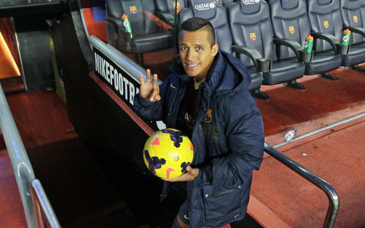 First hat trick for Alexis Sánchez