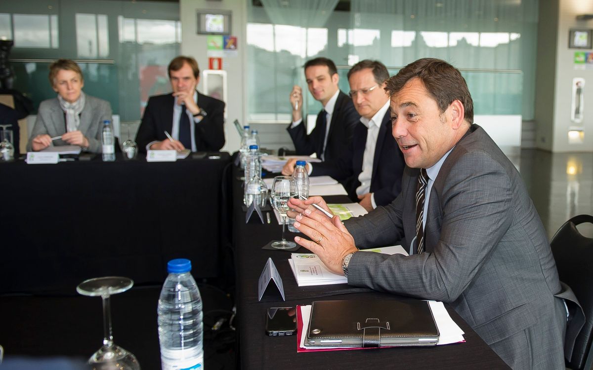 L’Àrea de Màrqueting i Comunicació de l’ECA es reuneix al Camp Nou